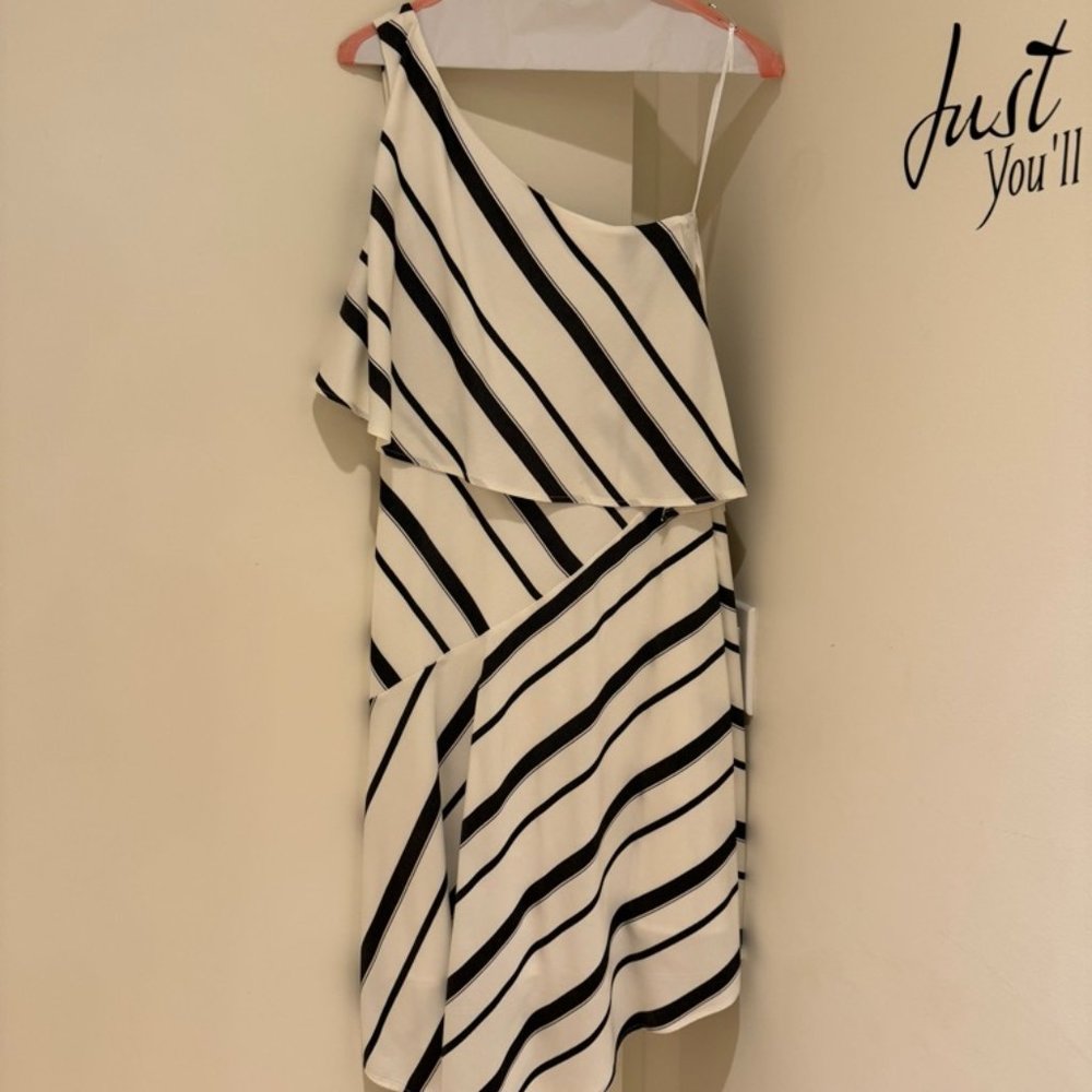 One Shoulder Asymmetrical Dress